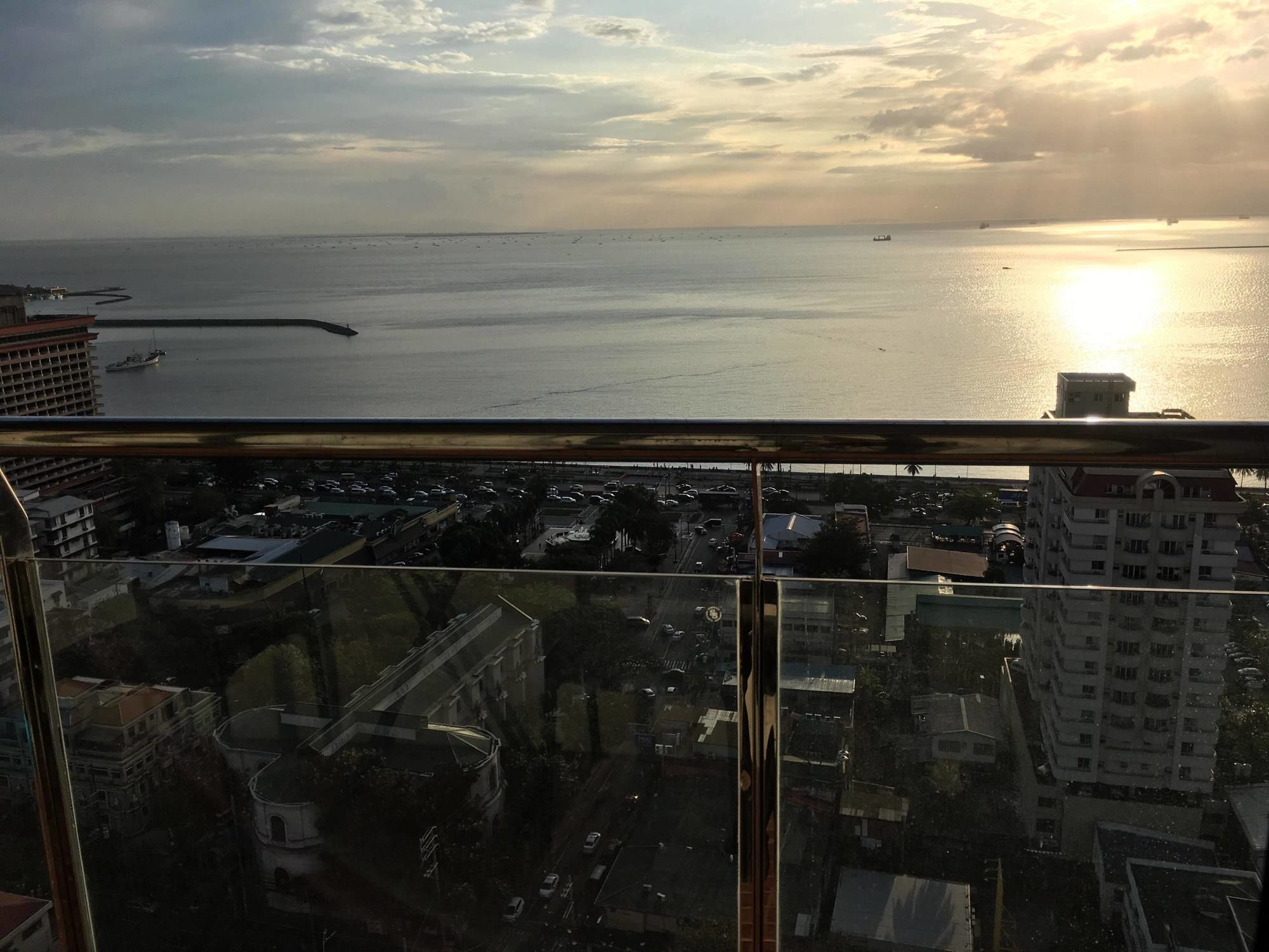 Malate Bayview Mansion City View Manila Kültér fotó